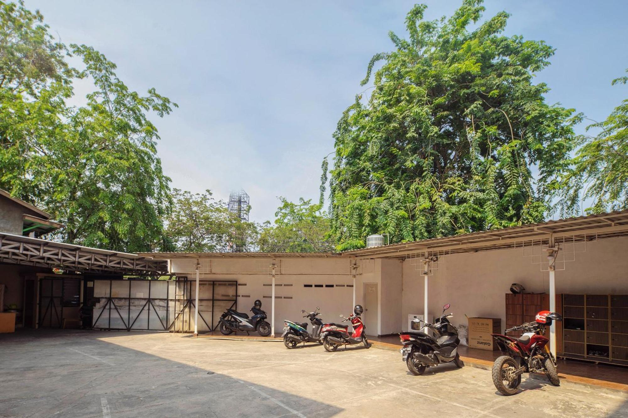Super Oyo 866 Idola Residence Jakarta Exteriér fotografie